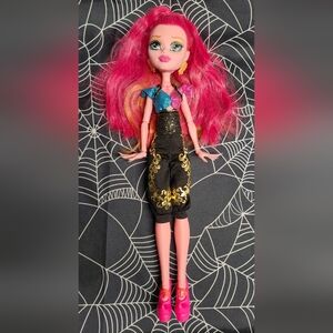 Gigi Grant - 13 Wishes - Monster High - Mattel - 2013 * GUC * Incomplete